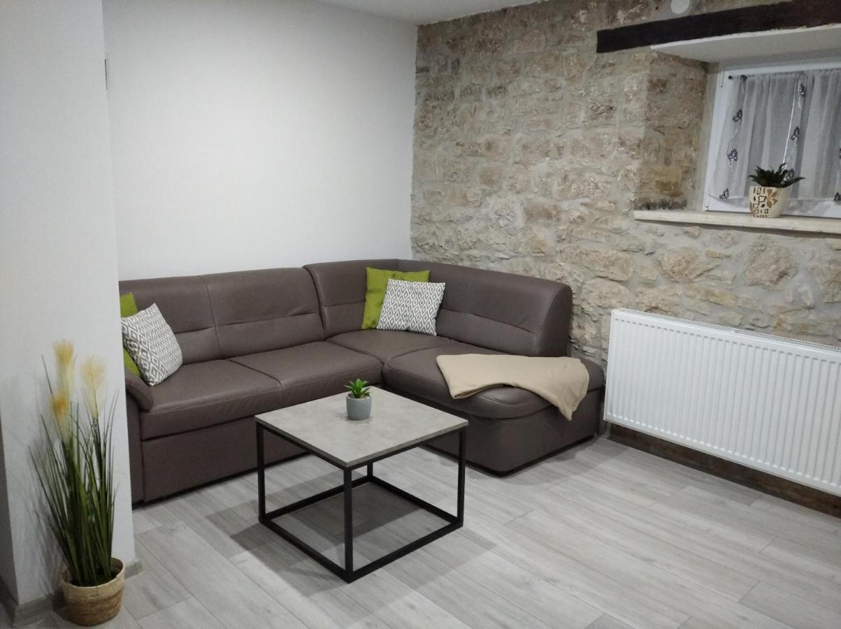 Apartman Lari Vizinada Экстерьер фото